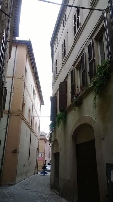B&B La Giostra Di Foligno Buitenkant foto